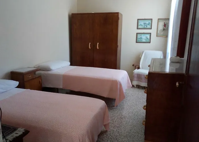 ホテル Casa Emma *